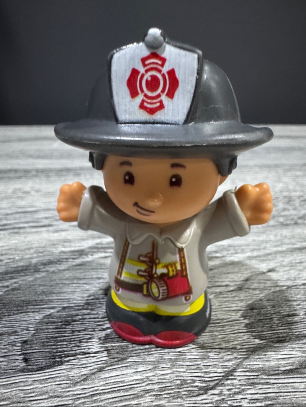 Fisher-Price | Little People: Firefighter (2016) - Collectible Toy Figure